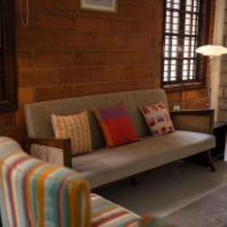 Luho Stone House Bed and Breakfast Bangalore Eksteriør billede