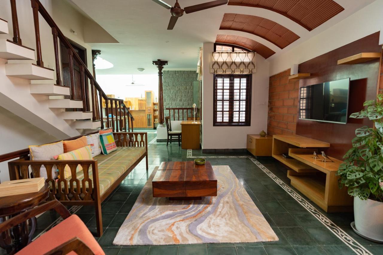 Luho Stone House Bed and Breakfast Bangalore Eksteriør billede