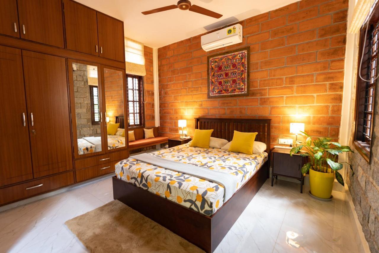 Luho Stone House Bed and Breakfast Bangalore Eksteriør billede