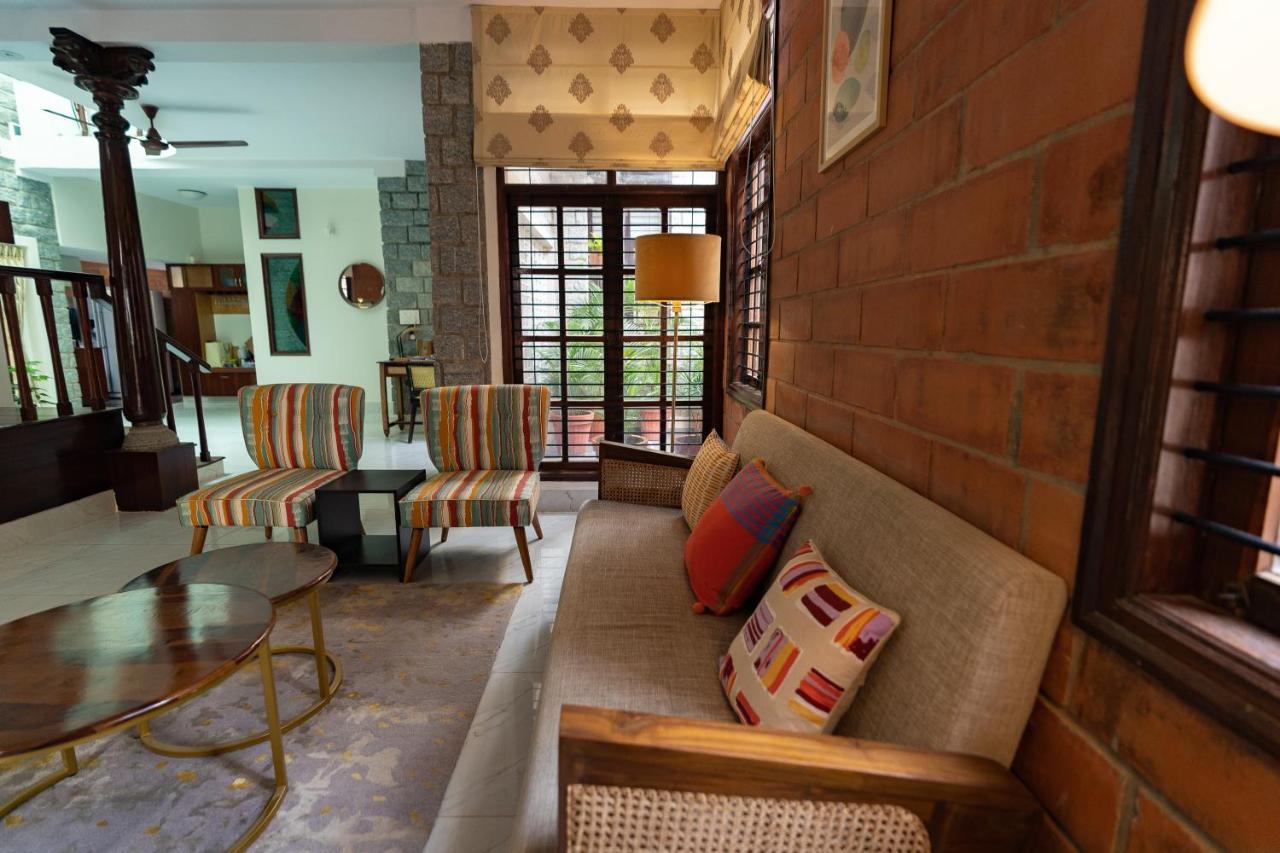 Luho Stone House Bed and Breakfast Bangalore Eksteriør billede