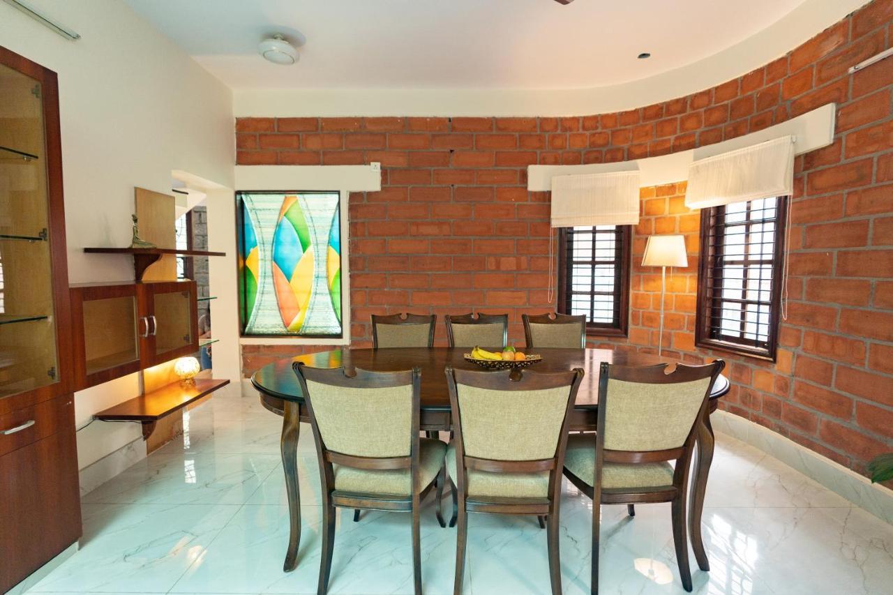 Luho Stone House Bed and Breakfast Bangalore Eksteriør billede