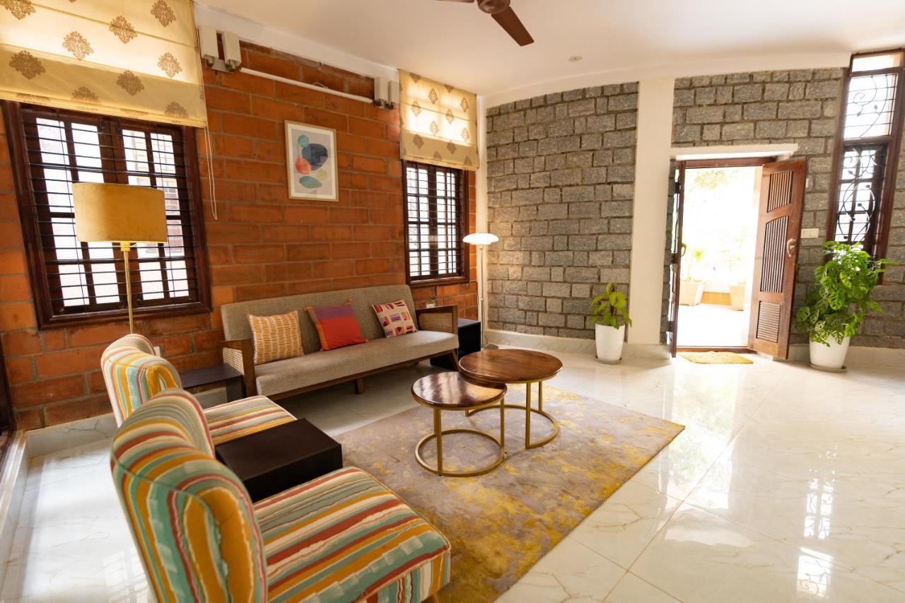 Luho Stone House Bed and Breakfast Bangalore Eksteriør billede