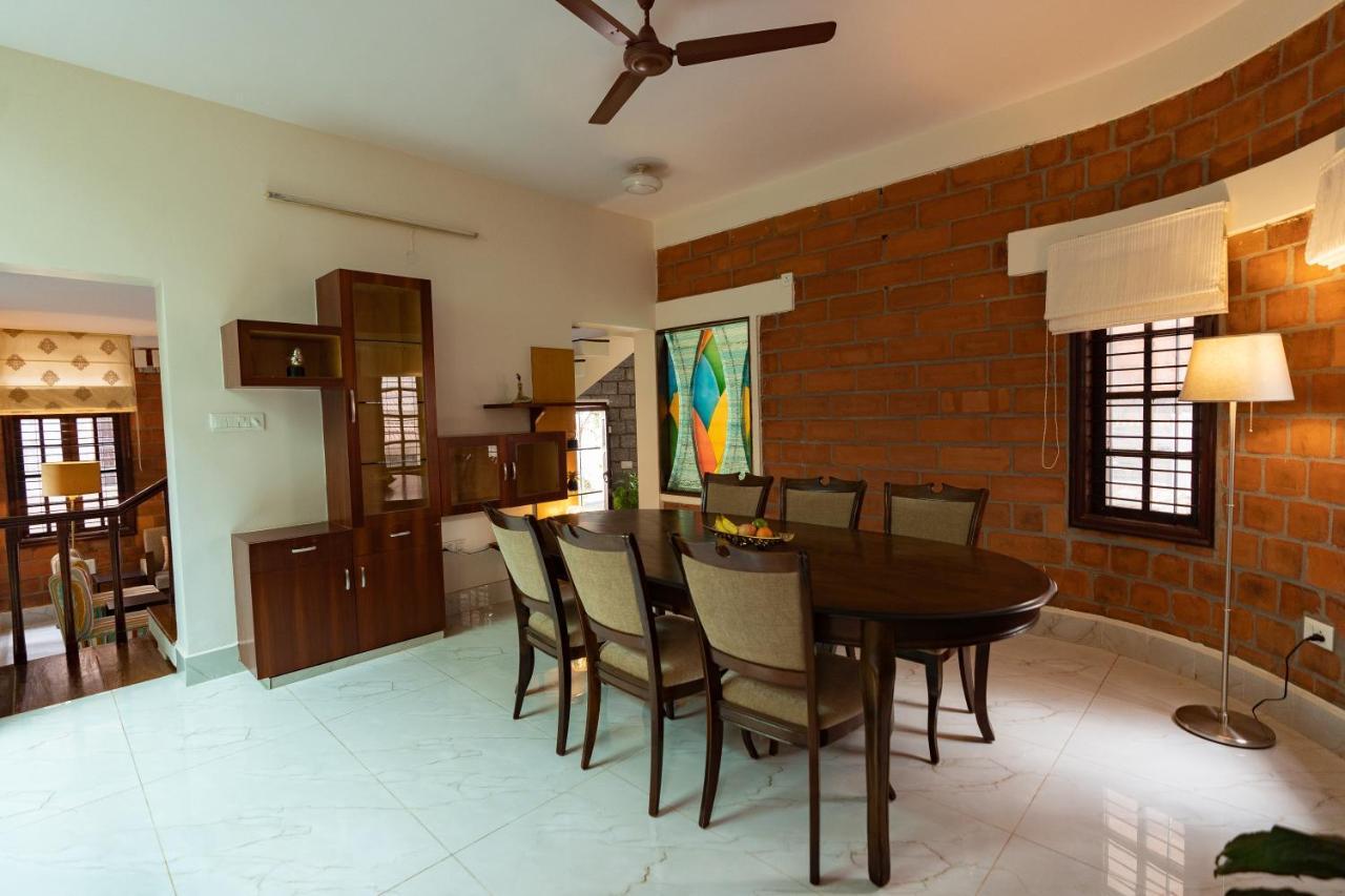 Luho Stone House Bed and Breakfast Bangalore Eksteriør billede
