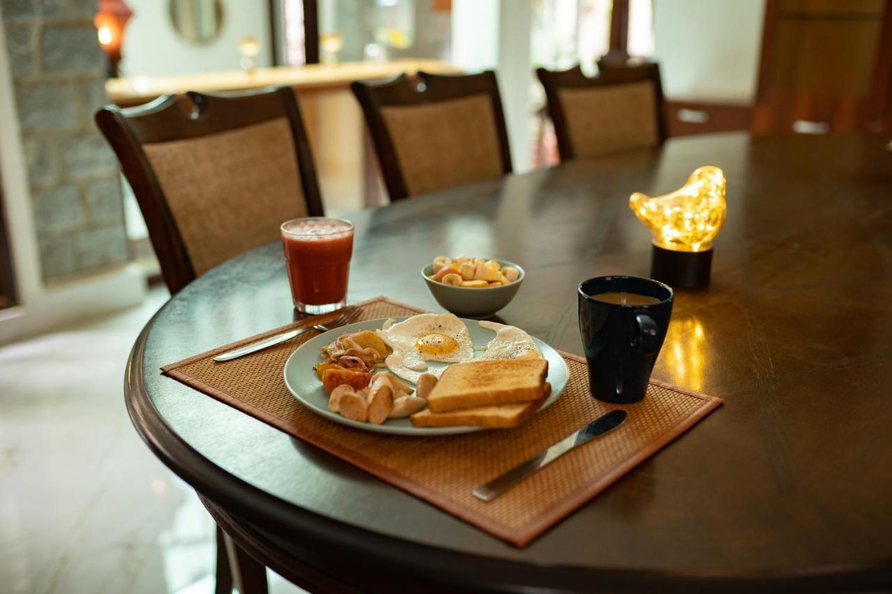 Luho Stone House Bed and Breakfast Bangalore Eksteriør billede